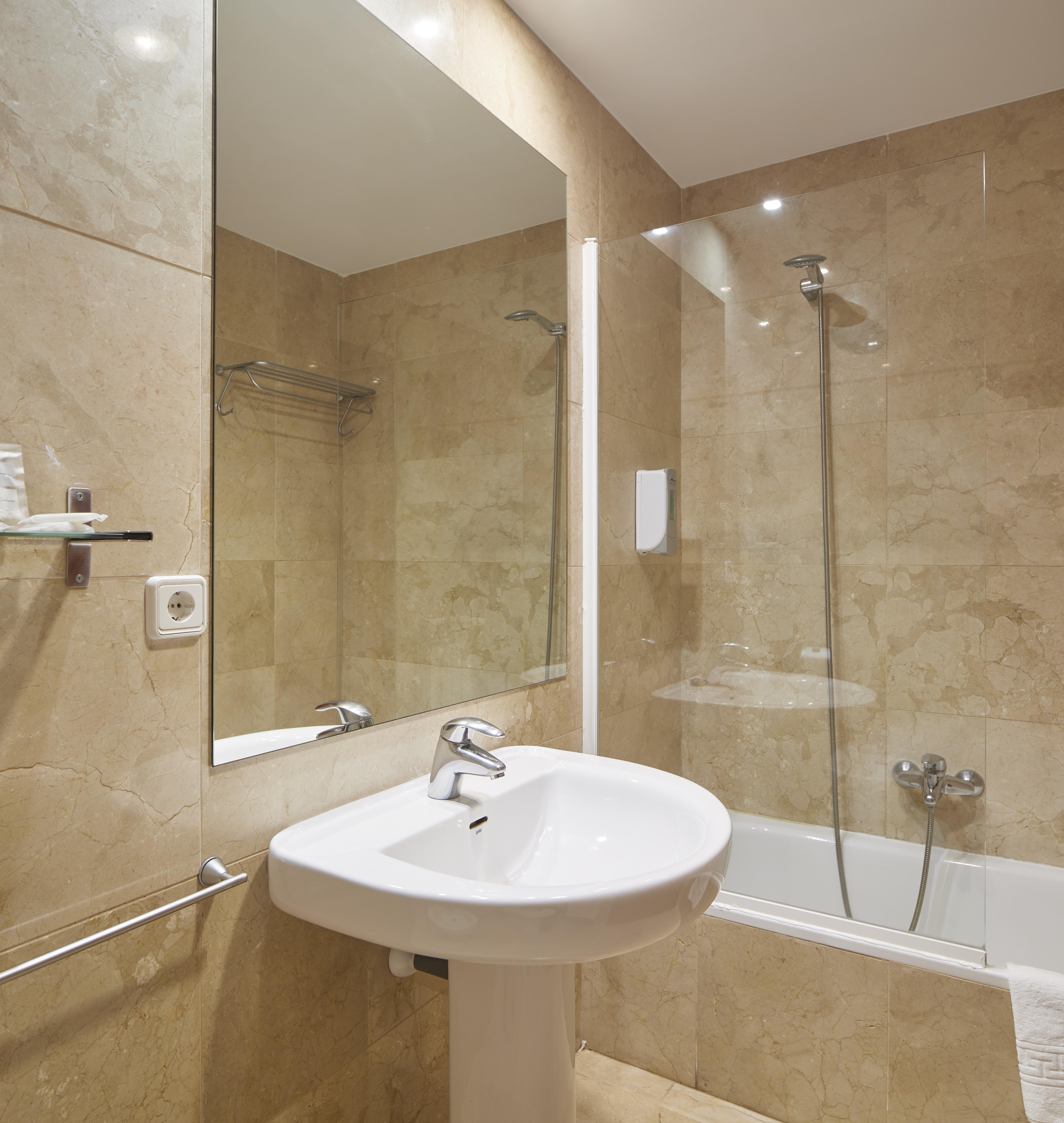 Iraipe Logrono Hotel Exteriér fotografie